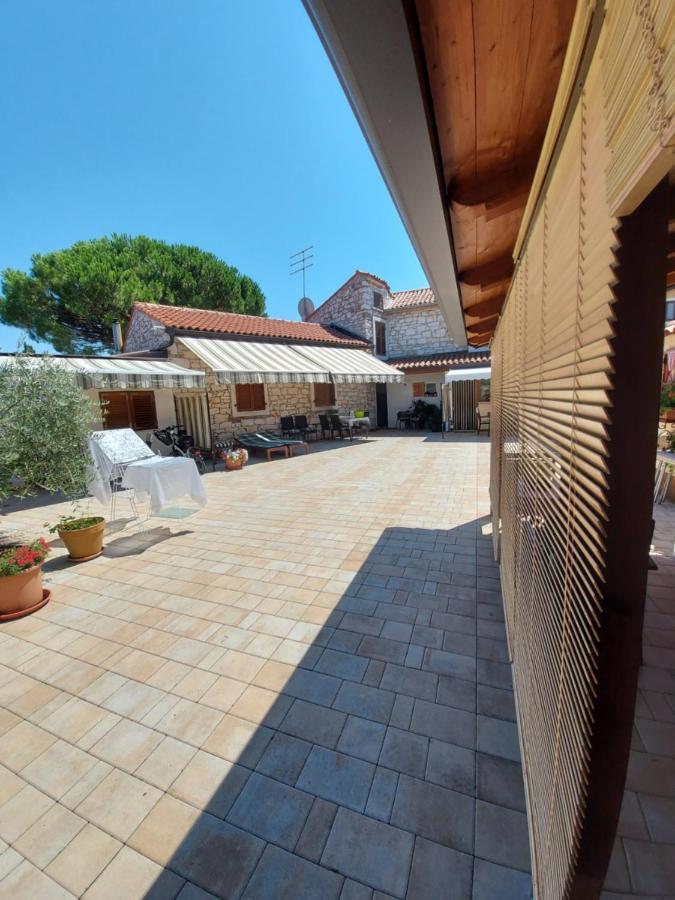 Apartments Marija Umag Luaran gambar